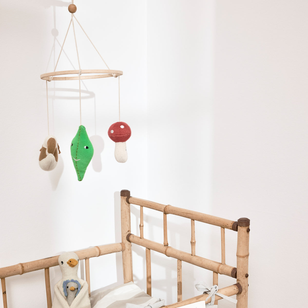Saga Bed Storage