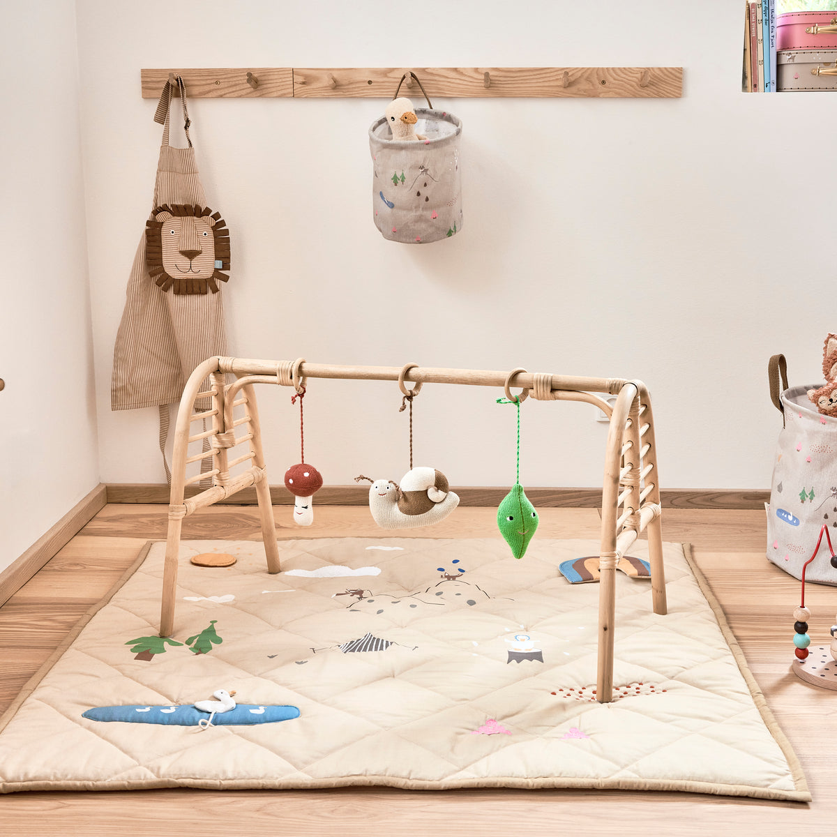 Deer & Duck Laundry/Storage Basket – Large