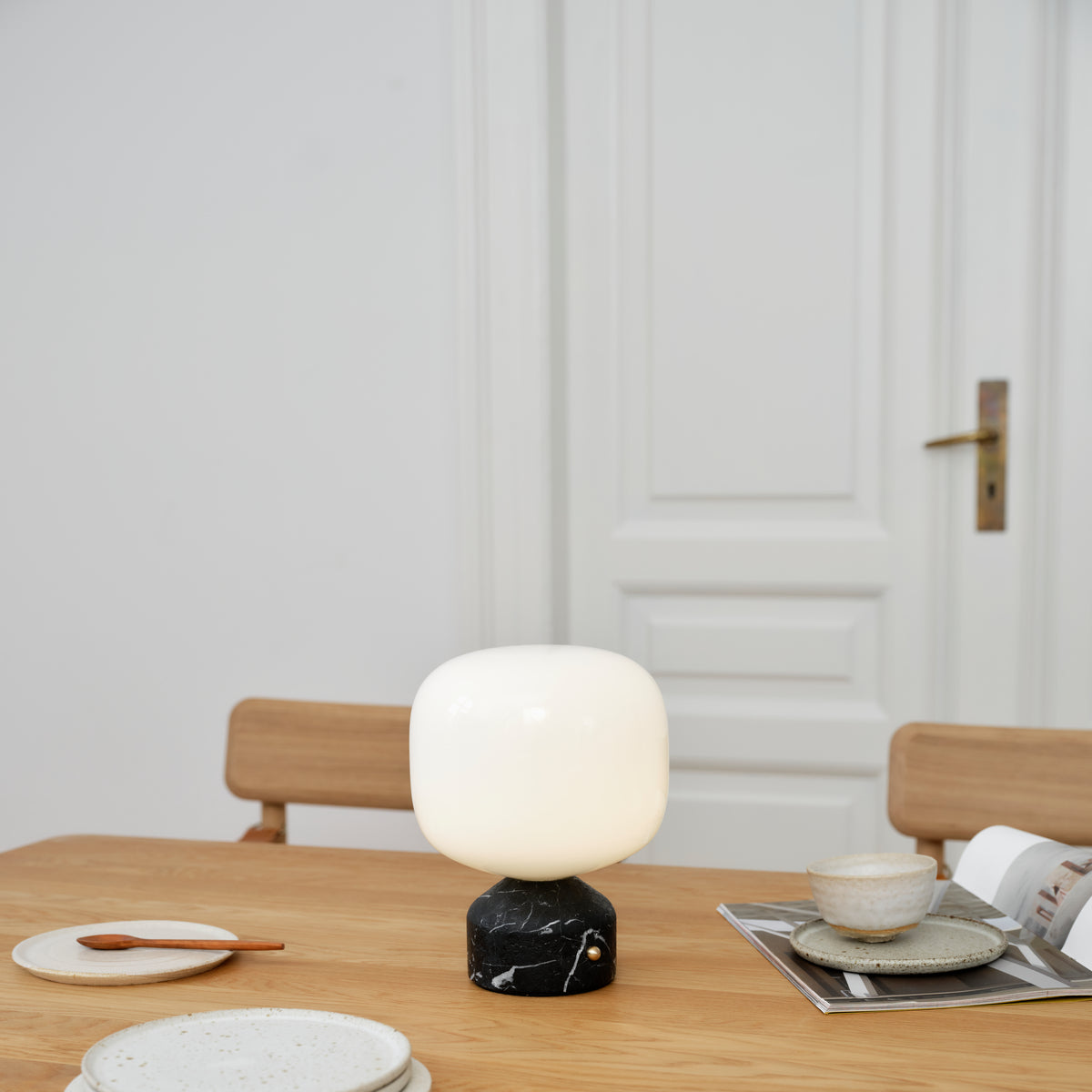 MEEMO Portable Lamp Black Marble