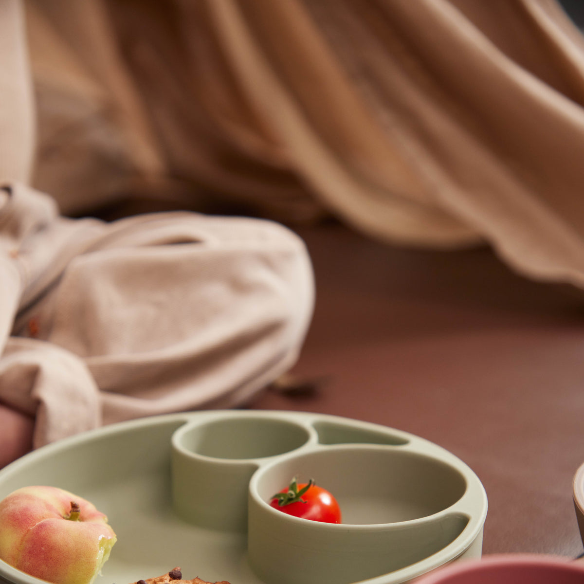 Assiette compartimentée en silicone - Vert
