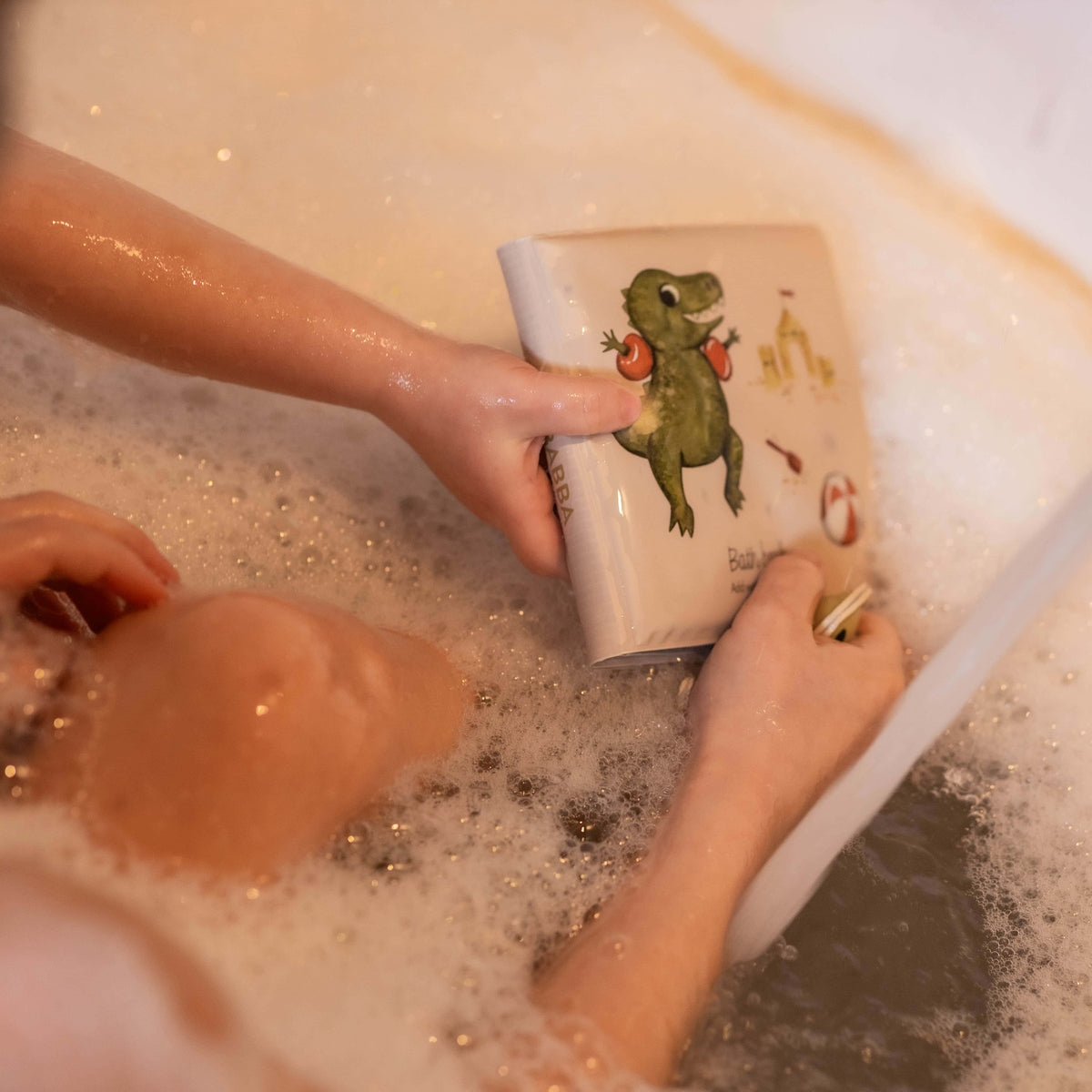Bath book - Dino Beach